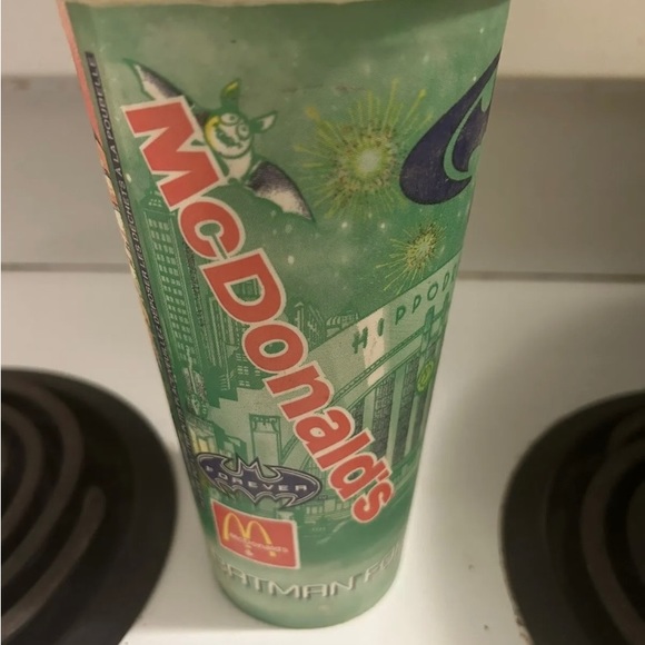 Rare Vintage 1995 McDonalds Batman Forever Paper Cups Two Face Riddler - Picture 3 of 4